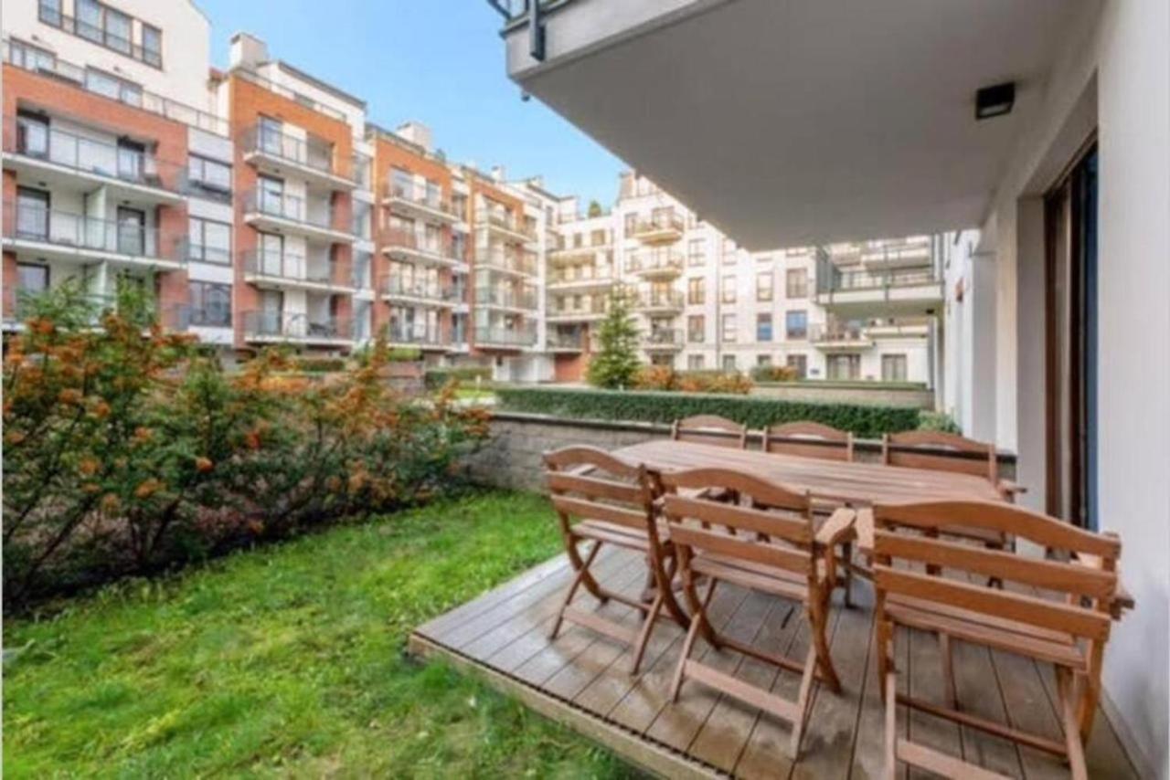 Golden Apartments&sz7-1 Apartment *